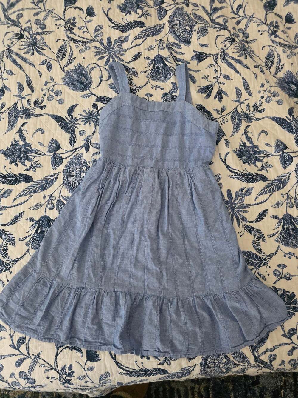 Cat & Jack Girls Light Blue Chambray Ruffle Hem Sun Dress size M(7/8)